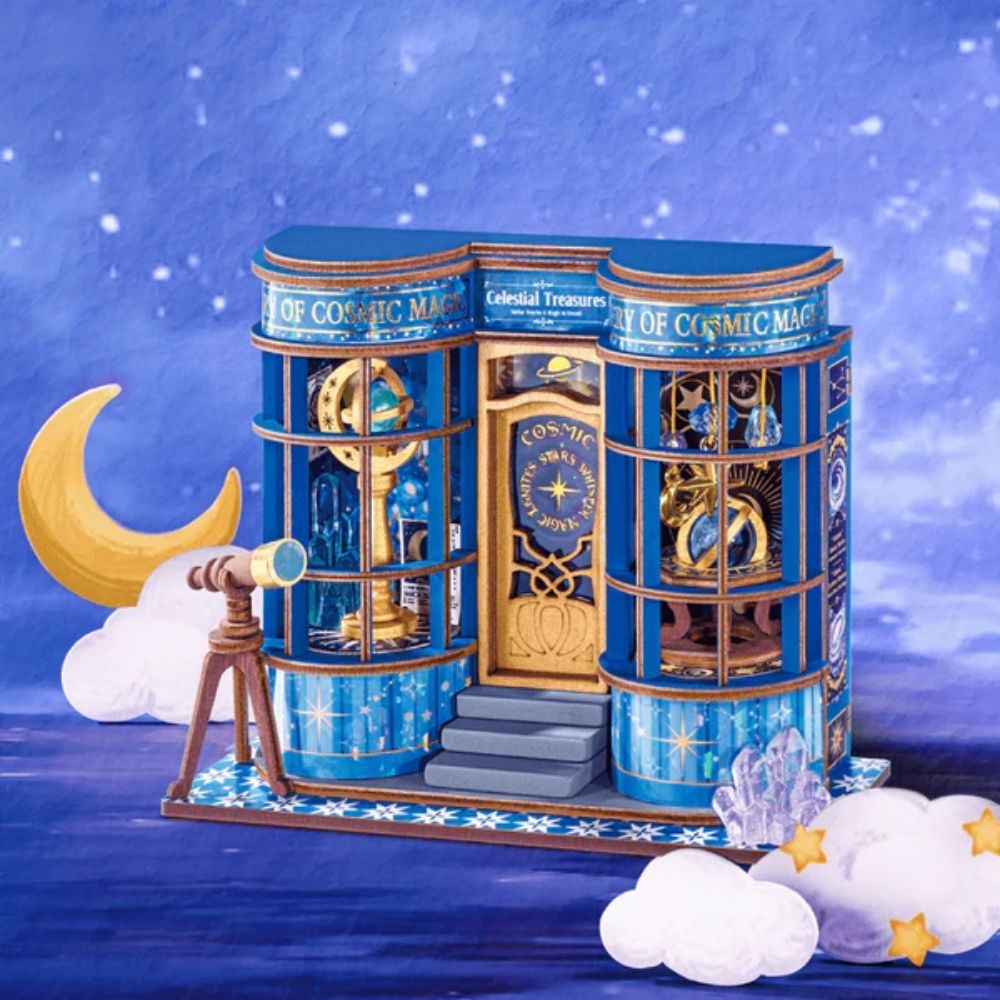 Miniature House - Magic Astronomy Shop Figured'Art