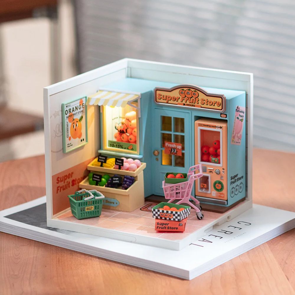 Miniature House - Daily VC Fruit Store